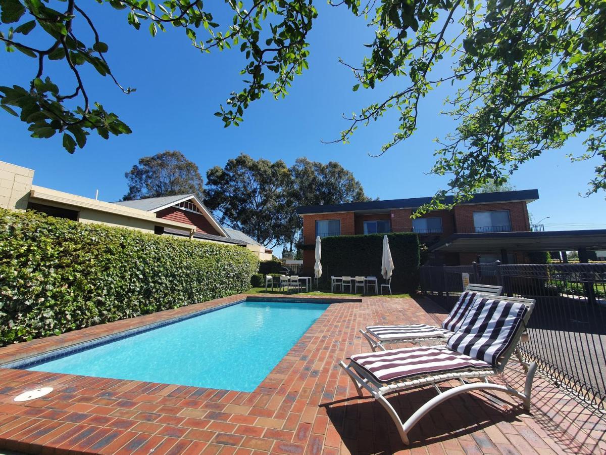 Parkview Motor Inn And Apartments Wangaratta Exteriör bild